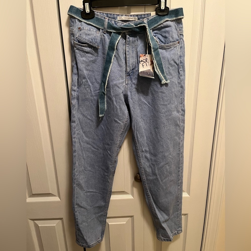 NWT Zara Mom Jeans with Belt